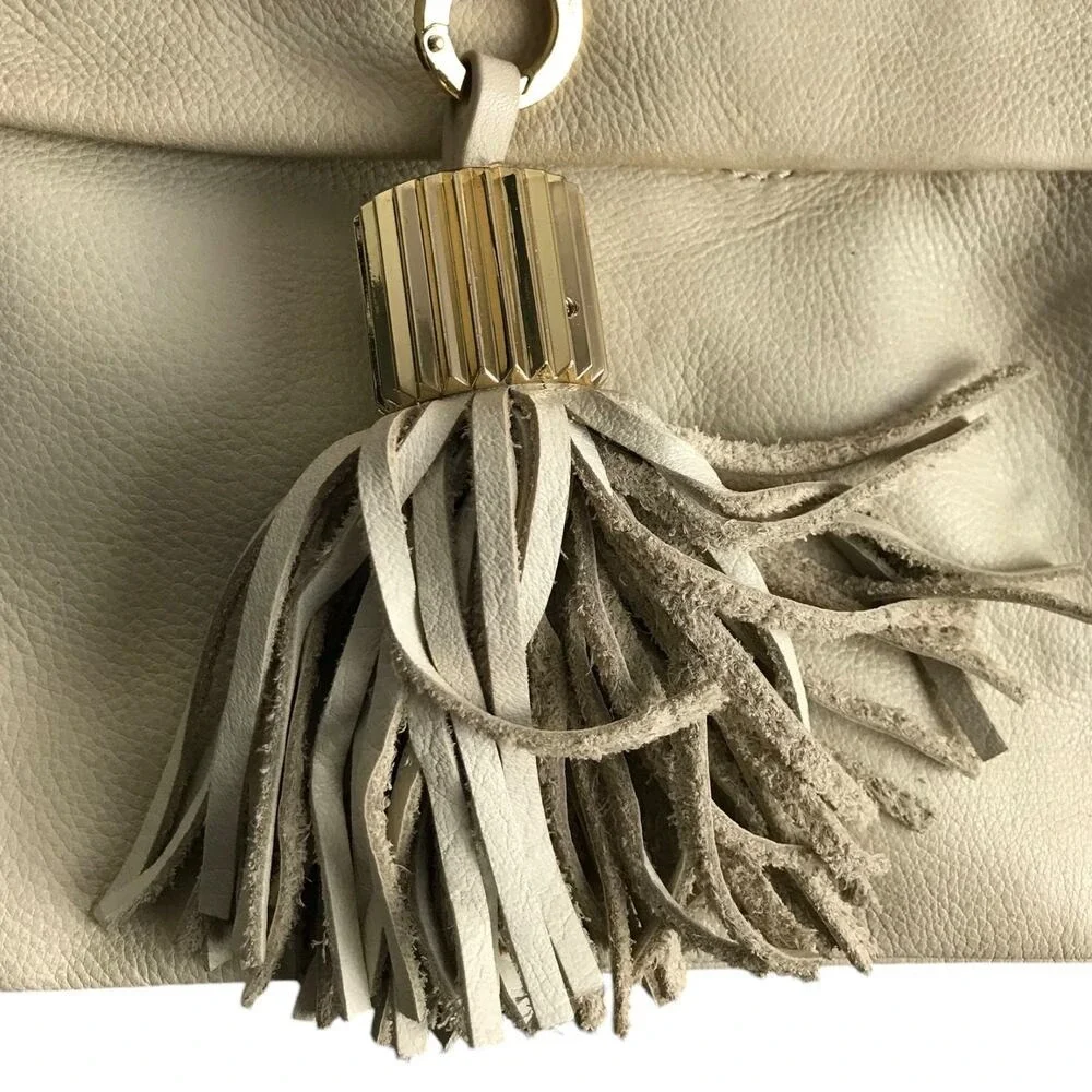 India Hicks Clutch Women OS‎ Cream Leather Foldover Beetle Print Tassel Bag